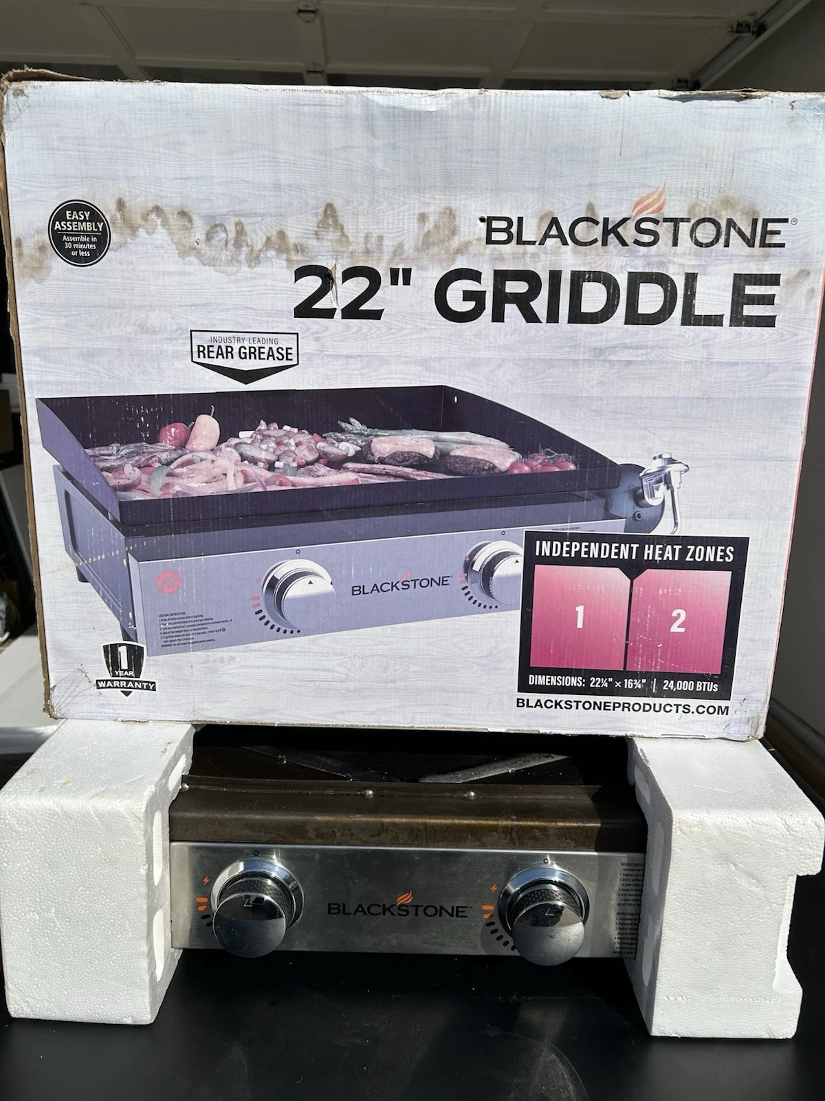 BLACKSTONE 22" Tabletop Grill Rear Grease & Upgraded Regulator and 3 ft. Hose