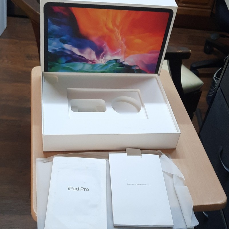 Empty Box only Apple iPad Pro 12.9" 4th Gen 256GB Wi‑Fi + Cellular  USB‑C