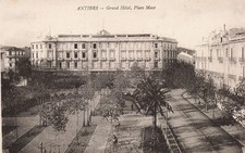 06 ANTIBES LA PLACE MACE