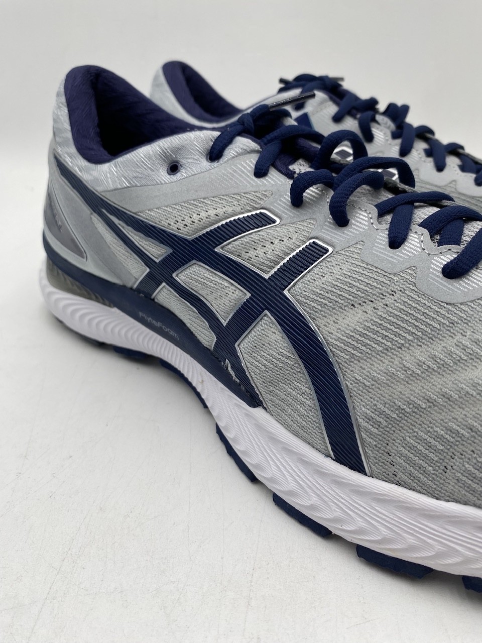 ASICS GEL-NIMBUS 22 Men's NEW Sneakers Piedmont Grey Multiple Sizes thumbnail 3