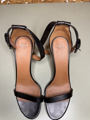 Givenchy 85mm Size 40 1/2 Heels