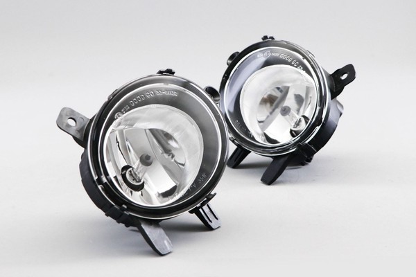 BMW 1Er F20 F21 Nebelscheinwerfer Set 10-15 Lampen Paar Links Rechts-image