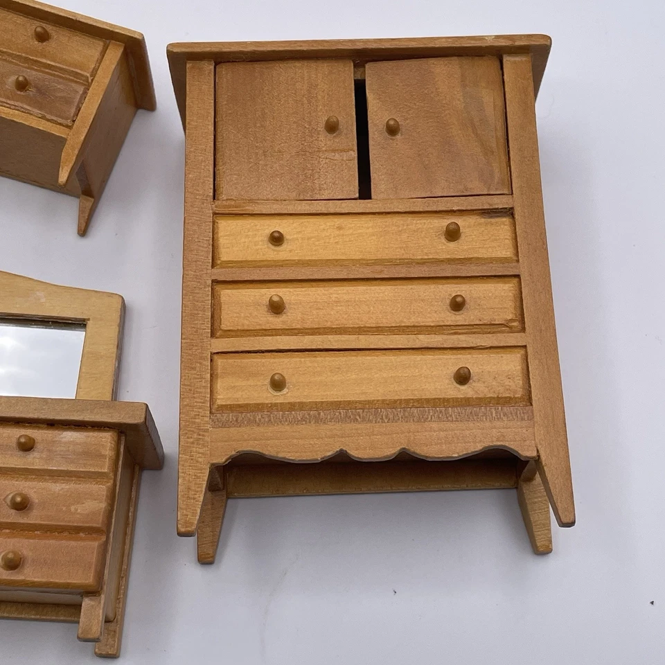 5 piezas coleccionables vintage de muebles de madera en miniatura para casa de muñecas Foto 2 de 4