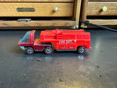Vintage 1960's Hot Wheels Redline Heavyweight Fire Truck