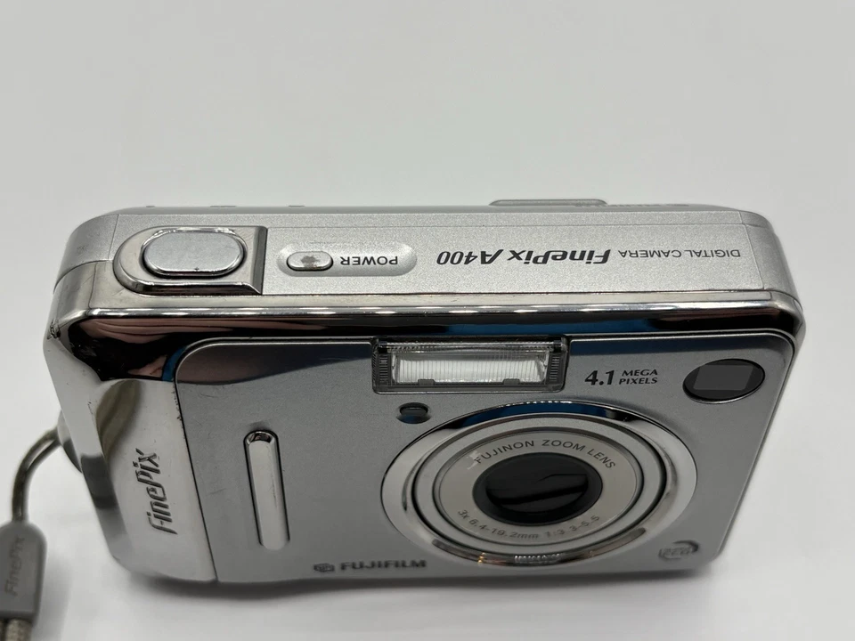 Fujifilm FinePix A400, photo 4 of 5