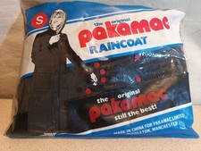 VINTAGE ORIGINAL PAKAMAC RAINCOAT Small. UNWORN.