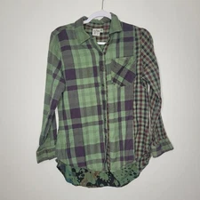 Parsley and Sage red green black grunge mixed print plaid button front shirt M