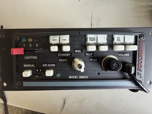 Code 3 PSE Mastercom 3892L6 Controller