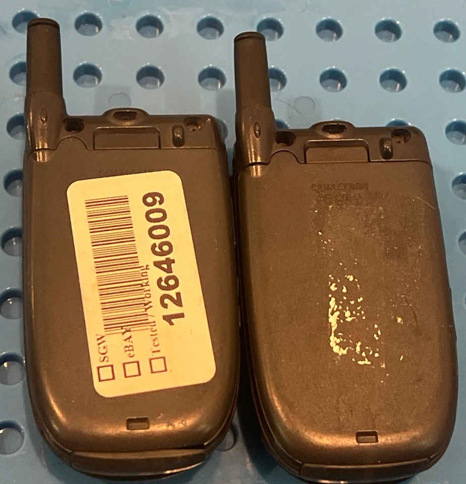 2 Sanyo Katana SCP-7000 - Azul, Sprint, Teléfono Abatible, Raro, Cada Se Vende por Separación Foto 4 de 4