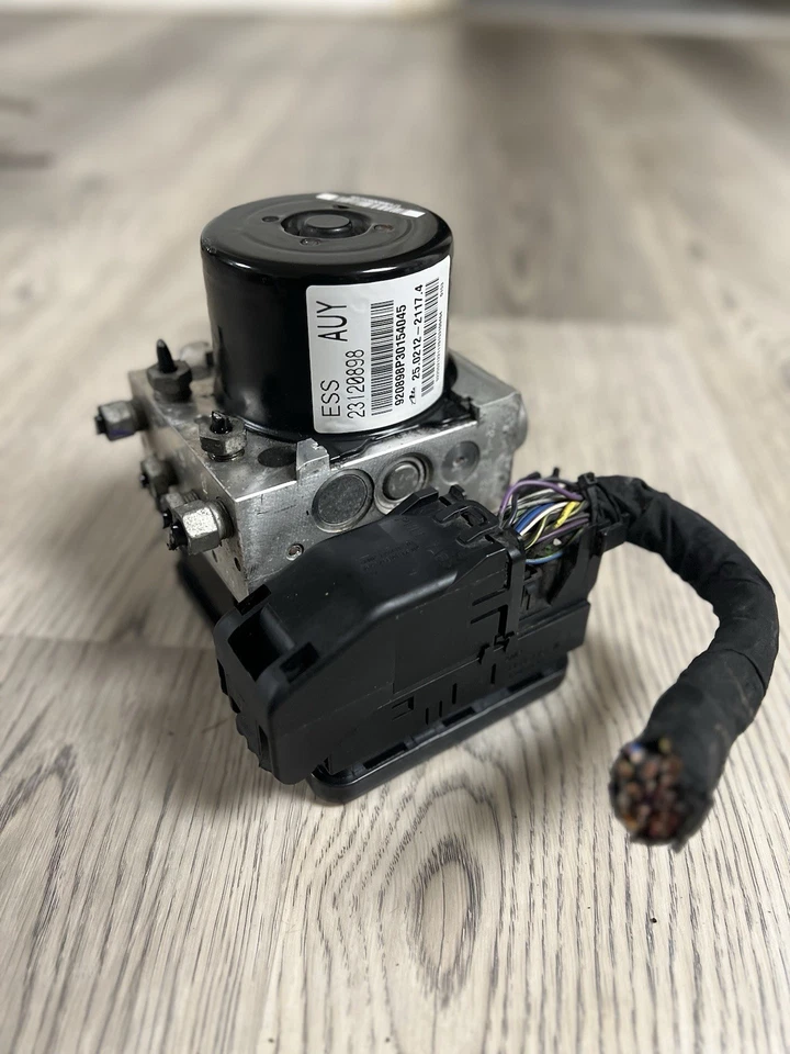 Módulo de bomba acumuladora de freno antibloqueo ABS 2011-2016 Cadillac SRX OEM 23120898 Foto 2 de 4