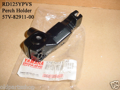 【Y】 Yamaha FZ600 RD125YPVS Lever Holder NOS Perch Holder 57V-82911-00