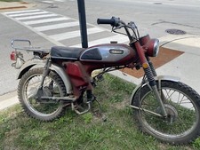 Yamaha 100 L5TA Vintage Motorcycle (Parts Bike)…No Seat
