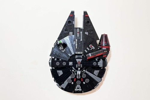 Wall Mount Bracket for LEGO Star Wars The Dark Falcon (set 75389) - Picture 5 of 10