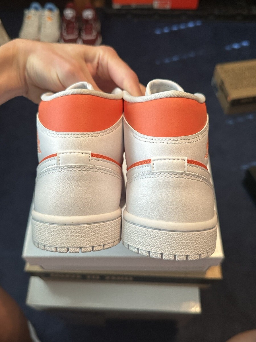 Nike Air Jordan 1 オレンジ/ホワイト Amazon | [ナイキ] エア ジョーダン 1 ミッド SE W AIR JORDAN 1