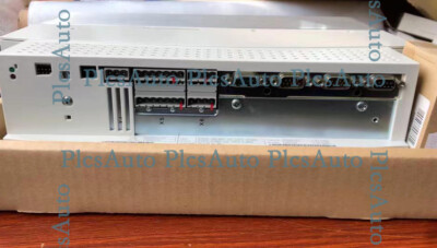 EVS9322-CSV003 1 brand new LENZE SERVO frequency converter EVS9322-CSV003