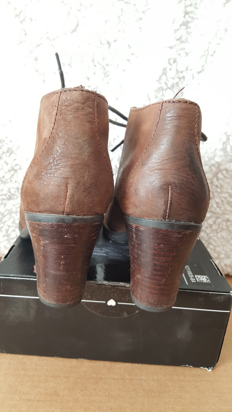 Born Fina Womens Brown Ankle Boots b44506 Leather Boot Heel Lace Up 10