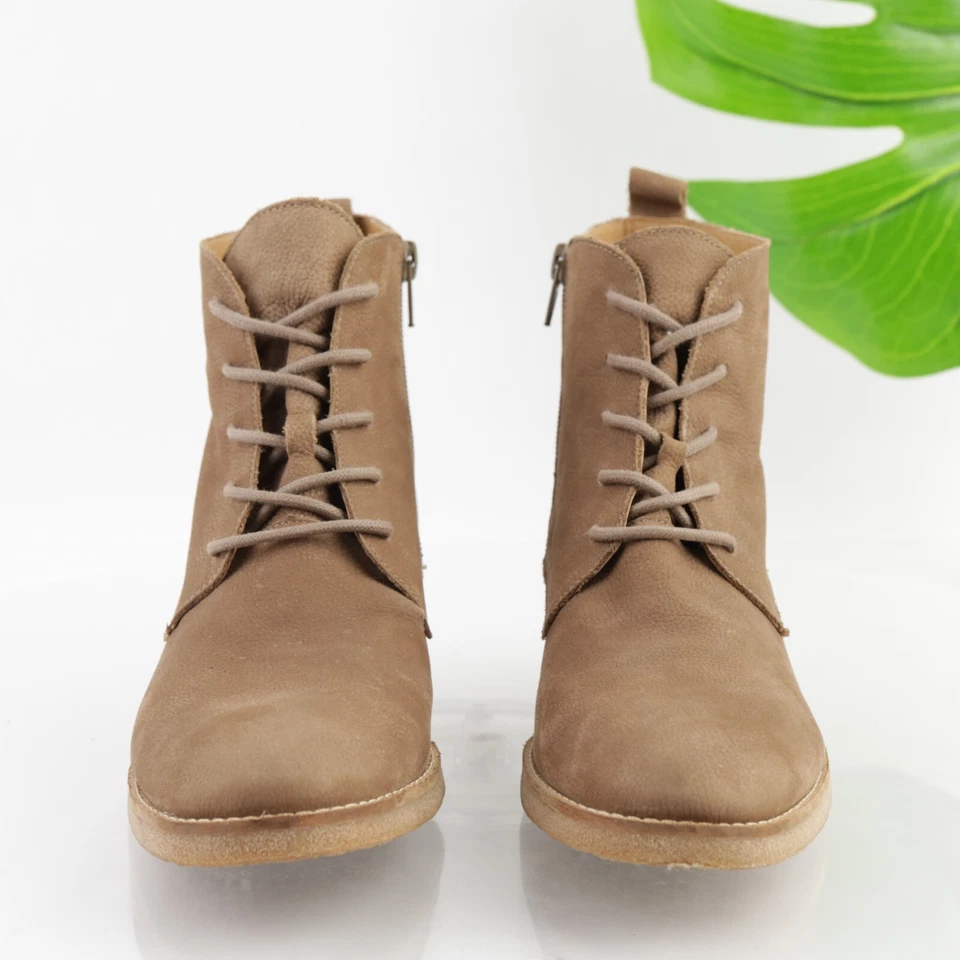 Lucky Brand Womens Tamela Boots Size 8 Tan Nubuck Lace Up Crepe Low Heel Booties - image 2 of 4