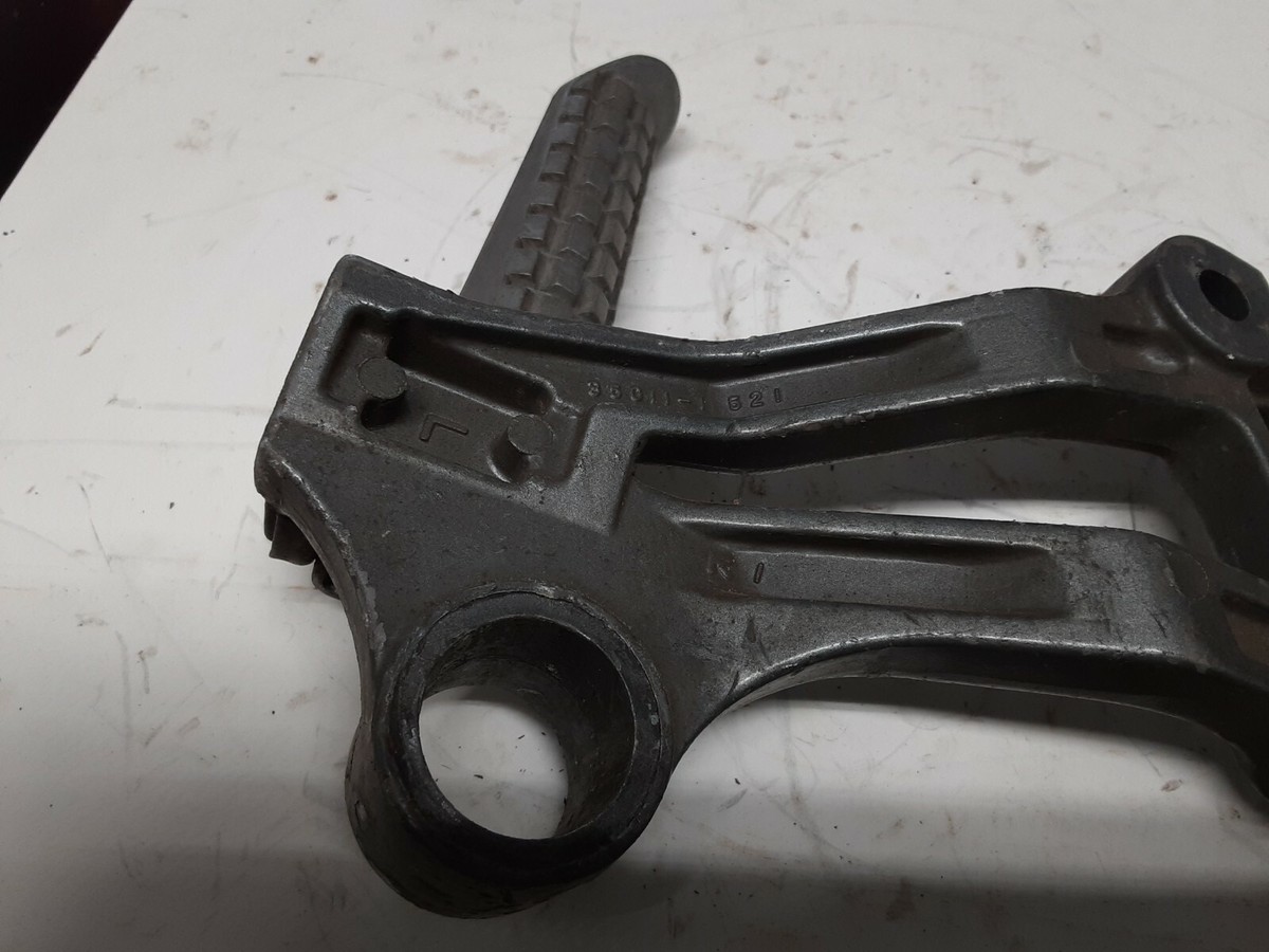 1991 KAWASAKI NINJA ZX11C RD FOOT PEG/BRACKET | eBay