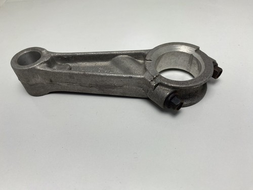 Connecting Rod Briggs & Stratton # 25-0-25 , 30-0-25