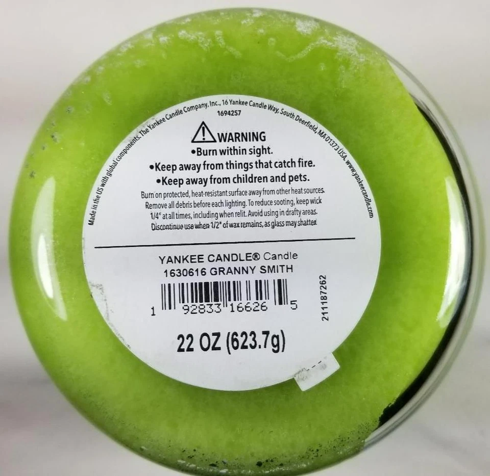 Yankee Candle GRANNY SMITH Large Jar 22 Oz Green Wax Tart Fruit Returning Fave - Image 3 of 4