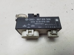 Volkswagen Golf IV 2001 Diesel Relais Kühlerlüfter 357919506 OLT21802