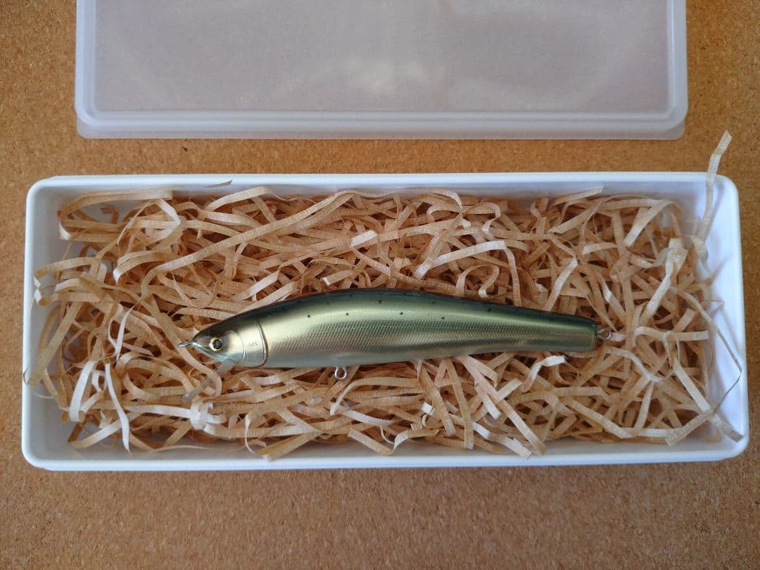 HOT SHOT, made by the late Isao Matsumoto, Himemasu (Kokanee salmon) 9.5cm, 9g, - Image 2