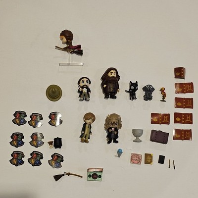 Harry Potter Magical Mystery Kapseln Konvolut Figuren Zubehör Tiere LESEN