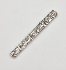 19TH CENTURY AMERICAN SOLID SILVER NEEDLE CASE - LUND
