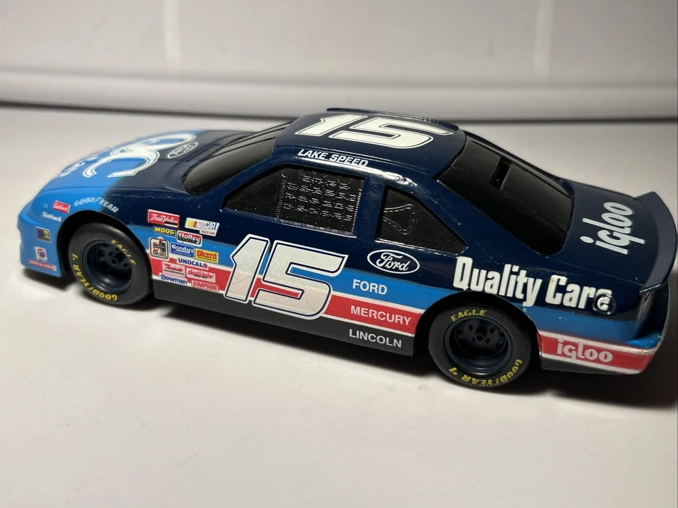 1994 Lake Speed #15 Quality Care 1/24 Diecast Bank Racing Champions with box key - Image 4 of 4