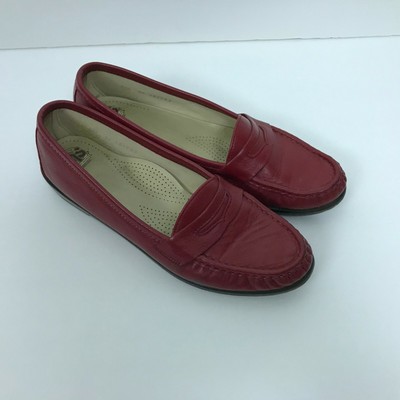narrow loafers