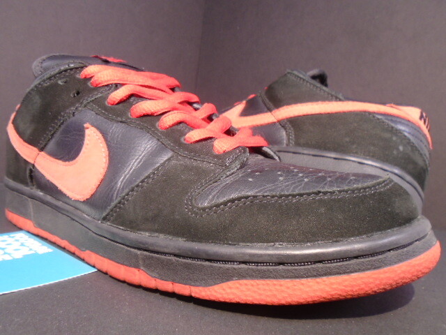 nike vampire dunks