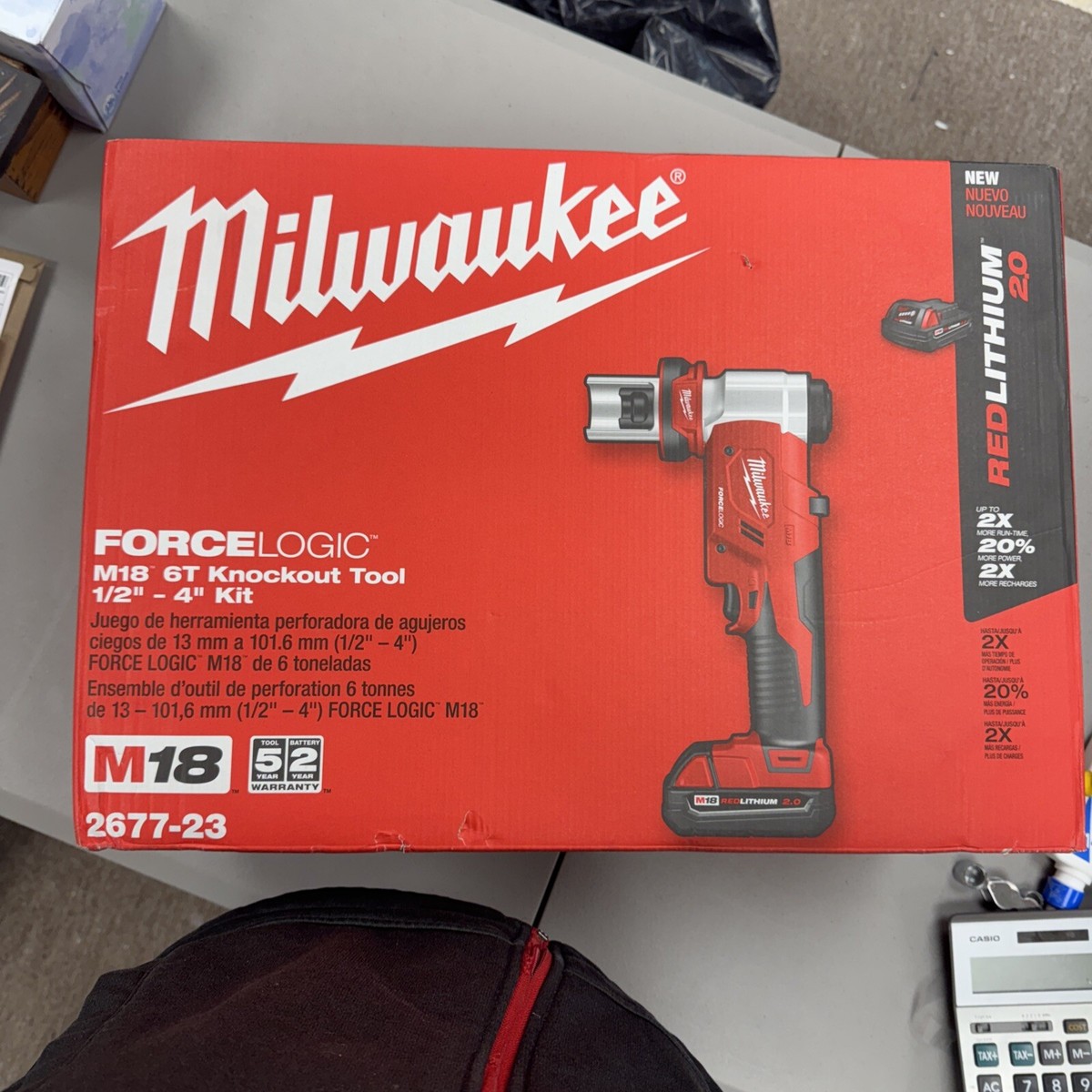 Milwaukee 2677-23 M18 FORCELOGIC 6T Knockout Tool 1/2