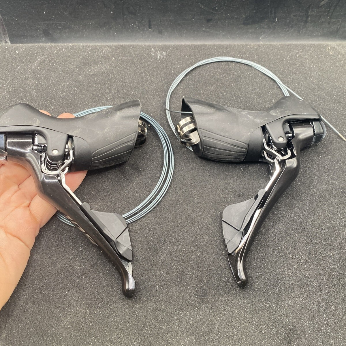 SHIMANO \r
ツインパワー3000Mgs 箱付き　変えスプール付き 161393