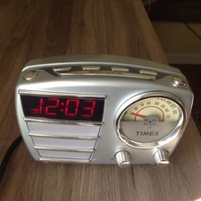TIMEX alarm clock radio