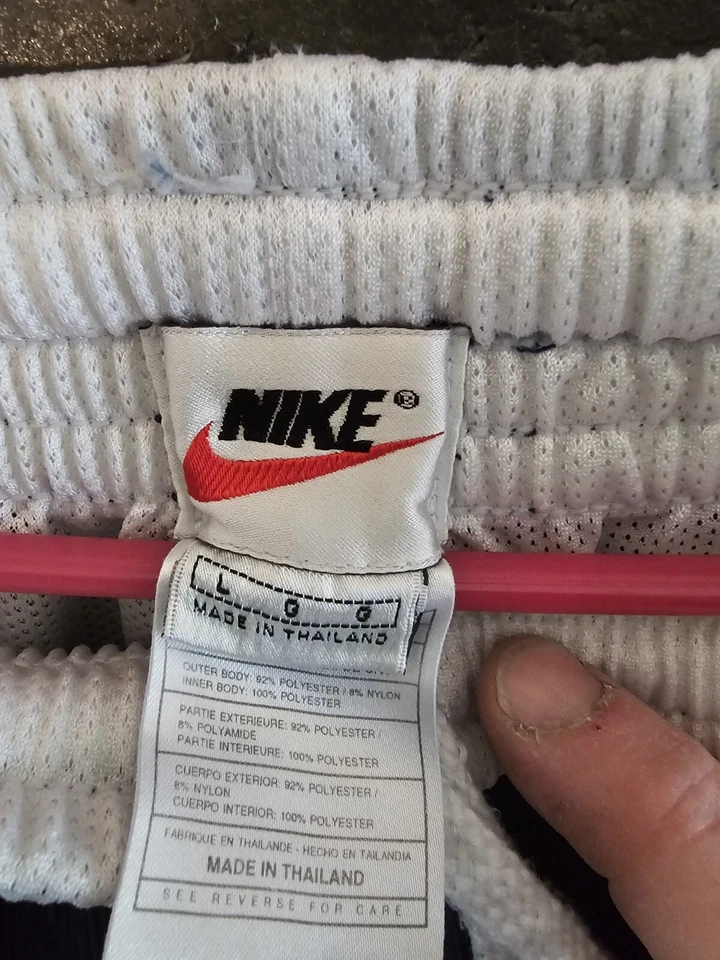 Pantalones Cortos Brillantes Vintage Nike Años 90 Etiqueta Blanca Talla GRANDE Azul Marino. Excelente Estado  Foto 4 de 4