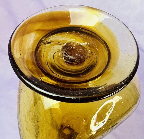 RARE Mid Century Hand Blown Amber Glass Genie Bottle 3 Sided Pedestal Decanter - Picture 12 of 12