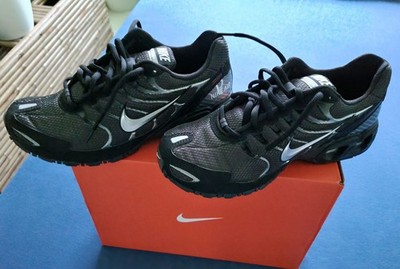 Nike Air Max Torch 4 Gr. 42 Neu Ungetragen mit Karton