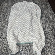 Dock A Tot Deluxe Plus Extra Cover Baby Lounger 0-8 Months - Blue White grey