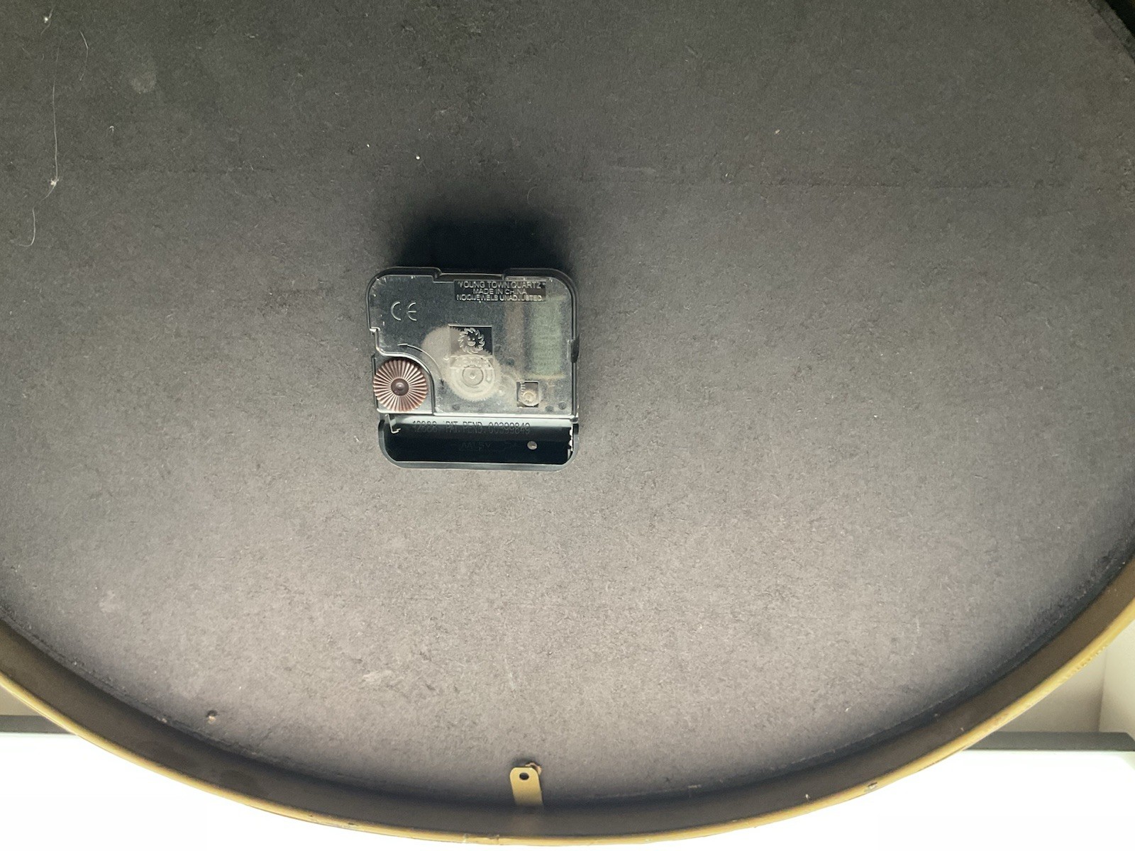 Oval French Wall Clock Vintage Style, Galerie du Gaston Pre-owned Tested Working