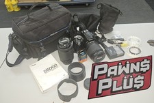 Nikon D5000 Digital DSLR Camera 12.3MP 18-105mm 55-200mm Lens  Shutter C. 2581