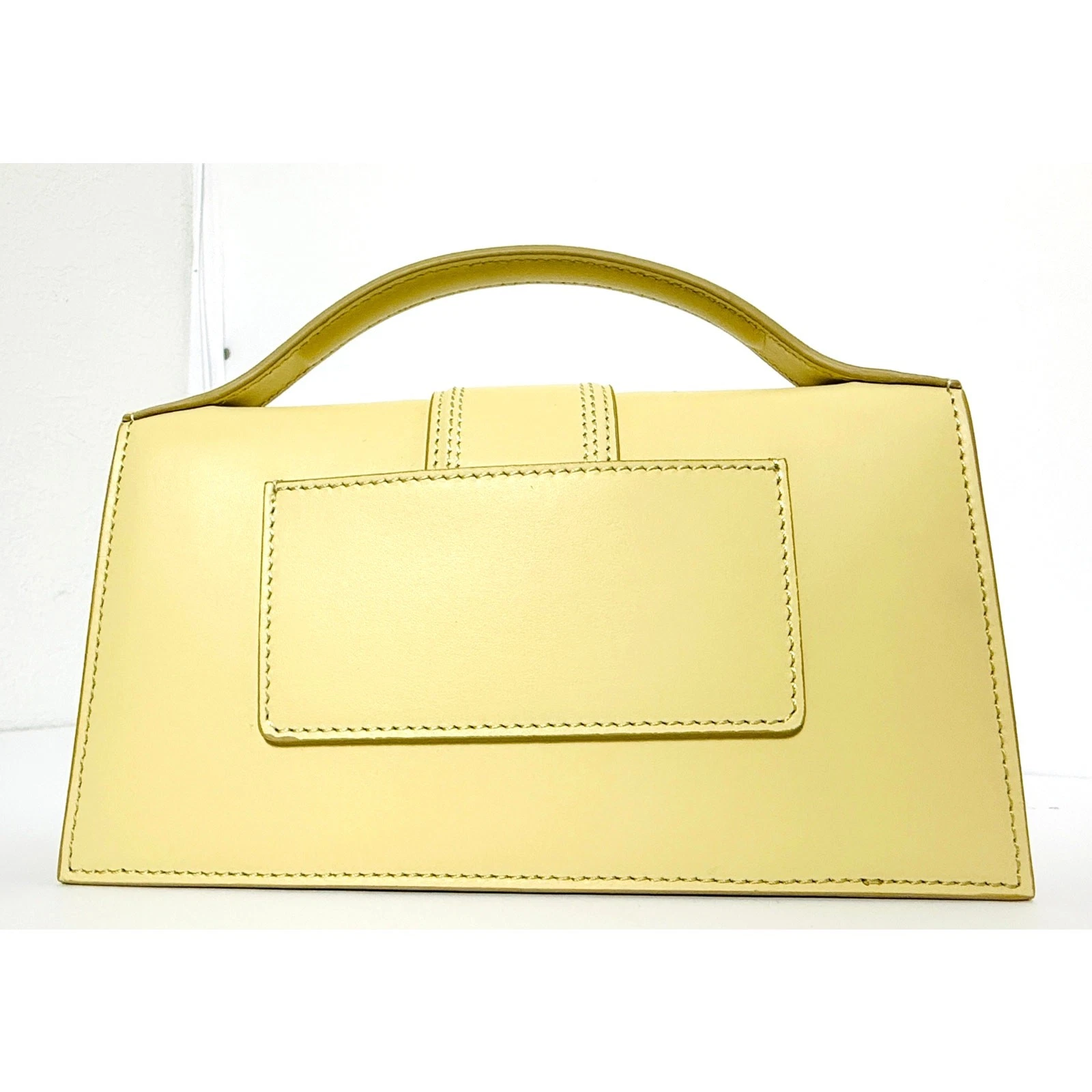 Borsa a mano JACQUEMUS in pelle manico superiore spalla giallo pallido nuova con etichette COA $1050 ??