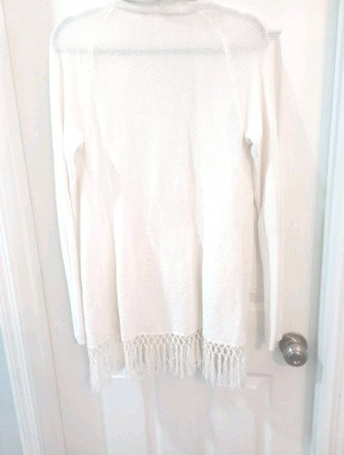 Lilly Pulitzer White Fringed Cardigan From 2023, Lovely Condition Size M - Picture 10 of 12