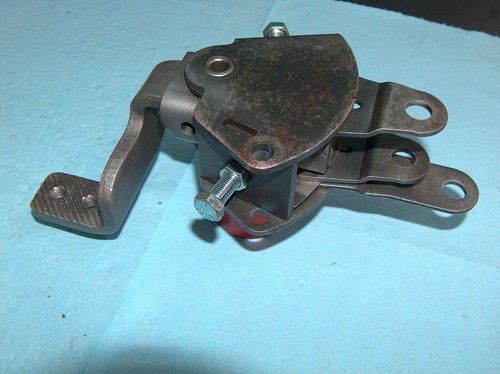 1967-1969 Camaro Mr. Gasket 4 Speed Shifter Mechanism Console Offset - Picture 2 of 12