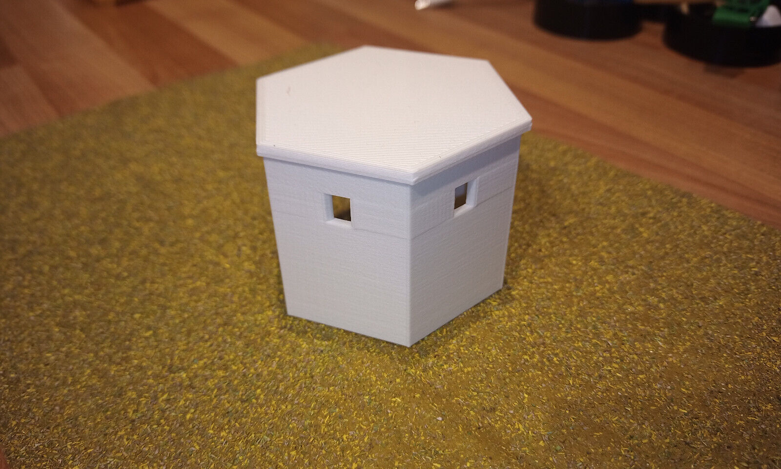 Picture 2 of 5
