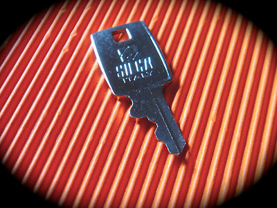 Filing Cabinet Keys Lost Your ? We Cut New Keys From Your Code Number - Fast & Free Shipping Universal Cabinet Key - Foto 2