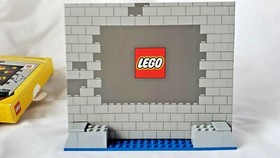 Retired LEGO Picture Frame 850702 100% Complete with Minifig