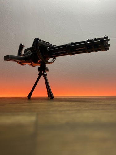 Gatling Gun 1:6 scale Spinning Barrel Removeable Magazine & Tripod - Picture 6 of 7