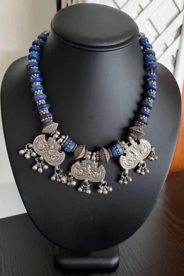 ANCIEN COLLIER/PENDENTIF GRELOT/ ARGENT/ LAPIS LAZULI/ INDE/ XX SIECLE - Photo 1/4
