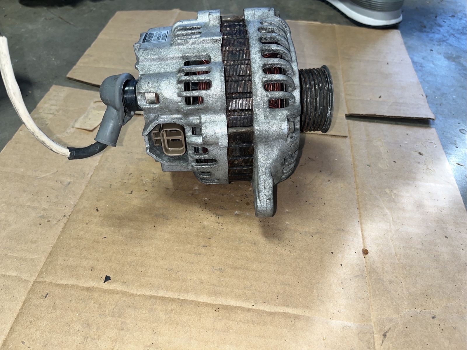 Alternator For 1997 1998 1999 2000 201 2002 2003 2004 Mitsubishi