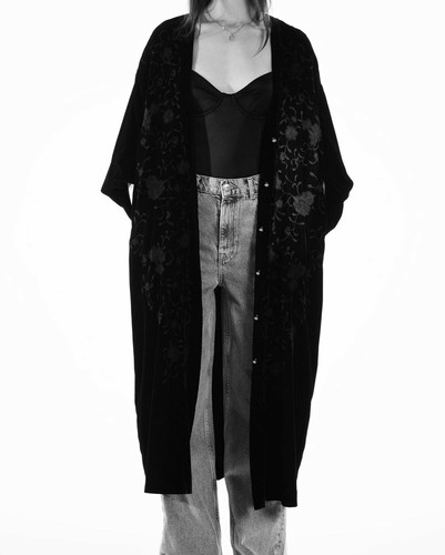 ZARA NEW WOMAN LONG FLORAL EMBROIDERED 